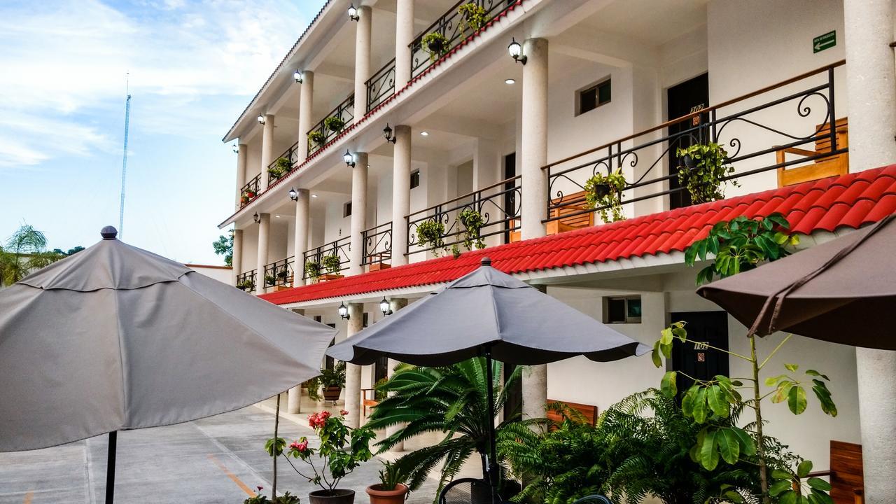 Hotel Real Primaveras Escárcega Zewnętrze zdjęcie