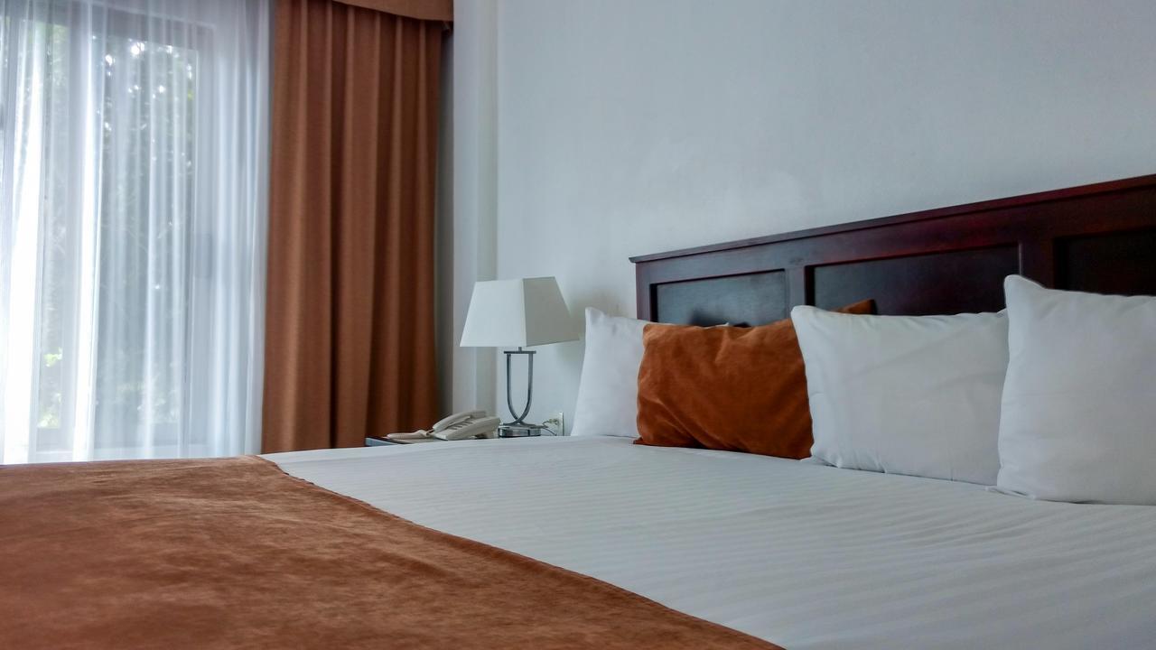 Hotel Real Primaveras Escárcega Zewnętrze zdjęcie